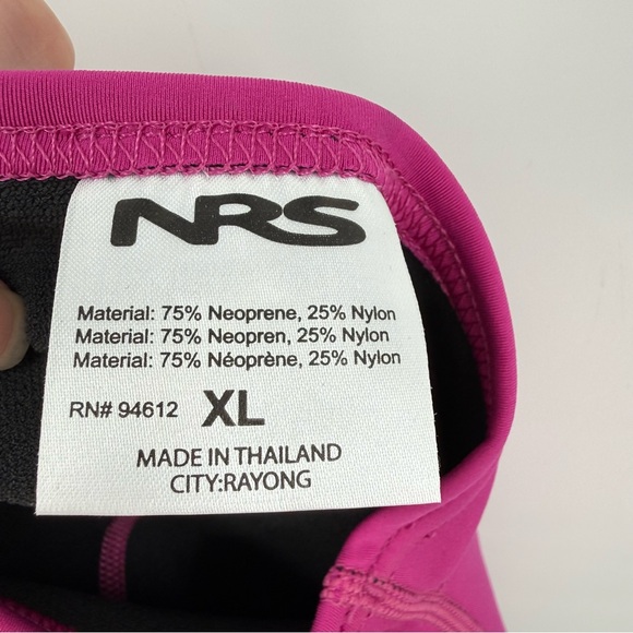 NRS Women's HydroSkin 0.5 Long-Sleeve Shirt in Pink Size XL - Picture 6 of 10
